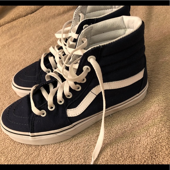 navy blue vans high top